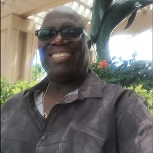 Meet your Posher, Vitus